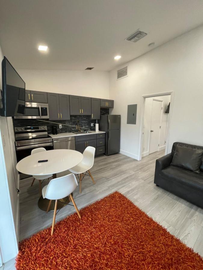 Modern Riverview Apartamento *